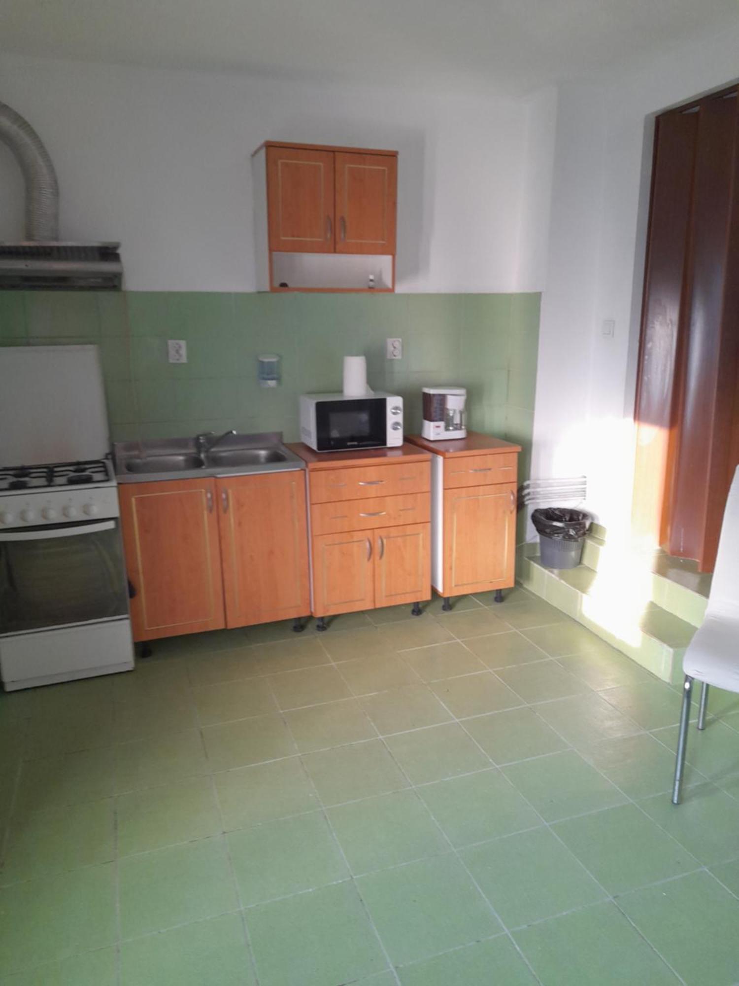 Apartamento Garsoniera Sic Zona Terapia Zona Linistita La Casa Cu Parcare Cluj-Napoca Exterior foto