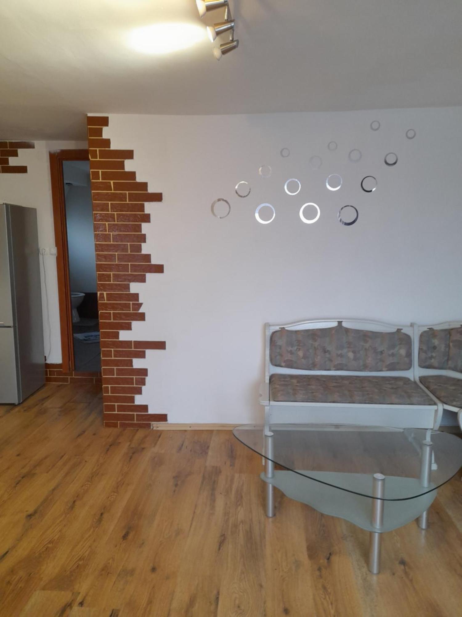 Apartamento Garsoniera Sic Zona Terapia Zona Linistita La Casa Cu Parcare Cluj-Napoca Exterior foto